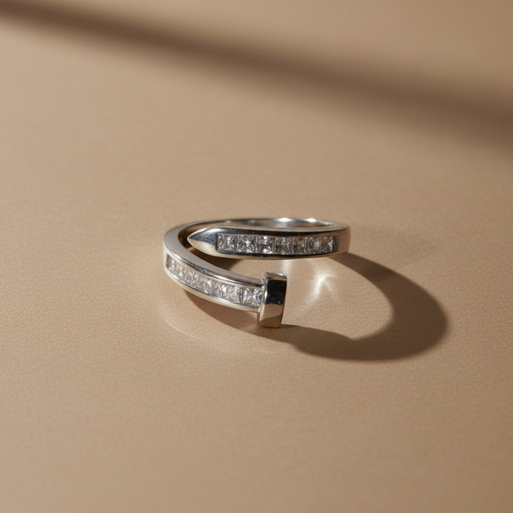 Big Nail ring
