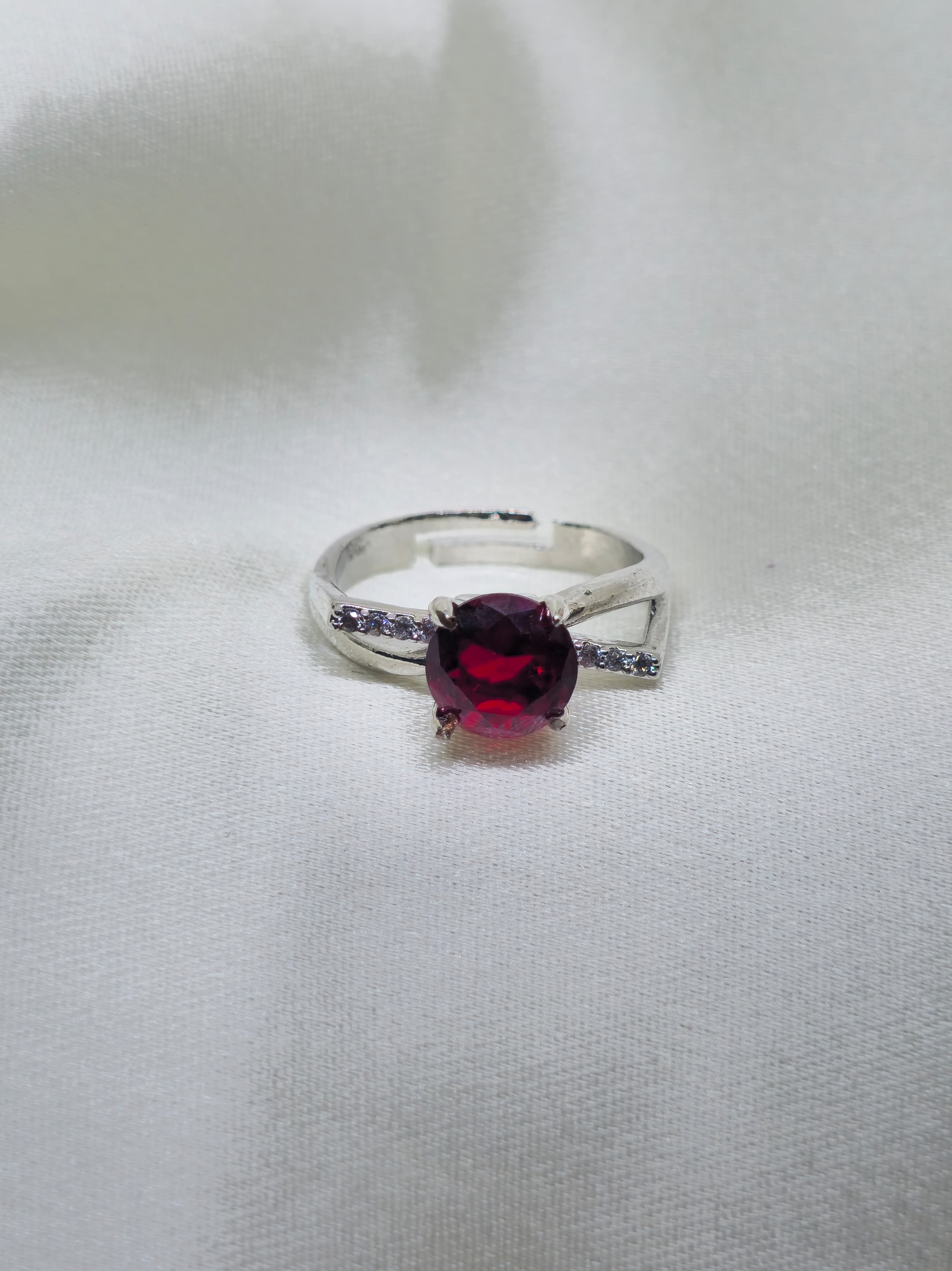Burgundy Shine Ring