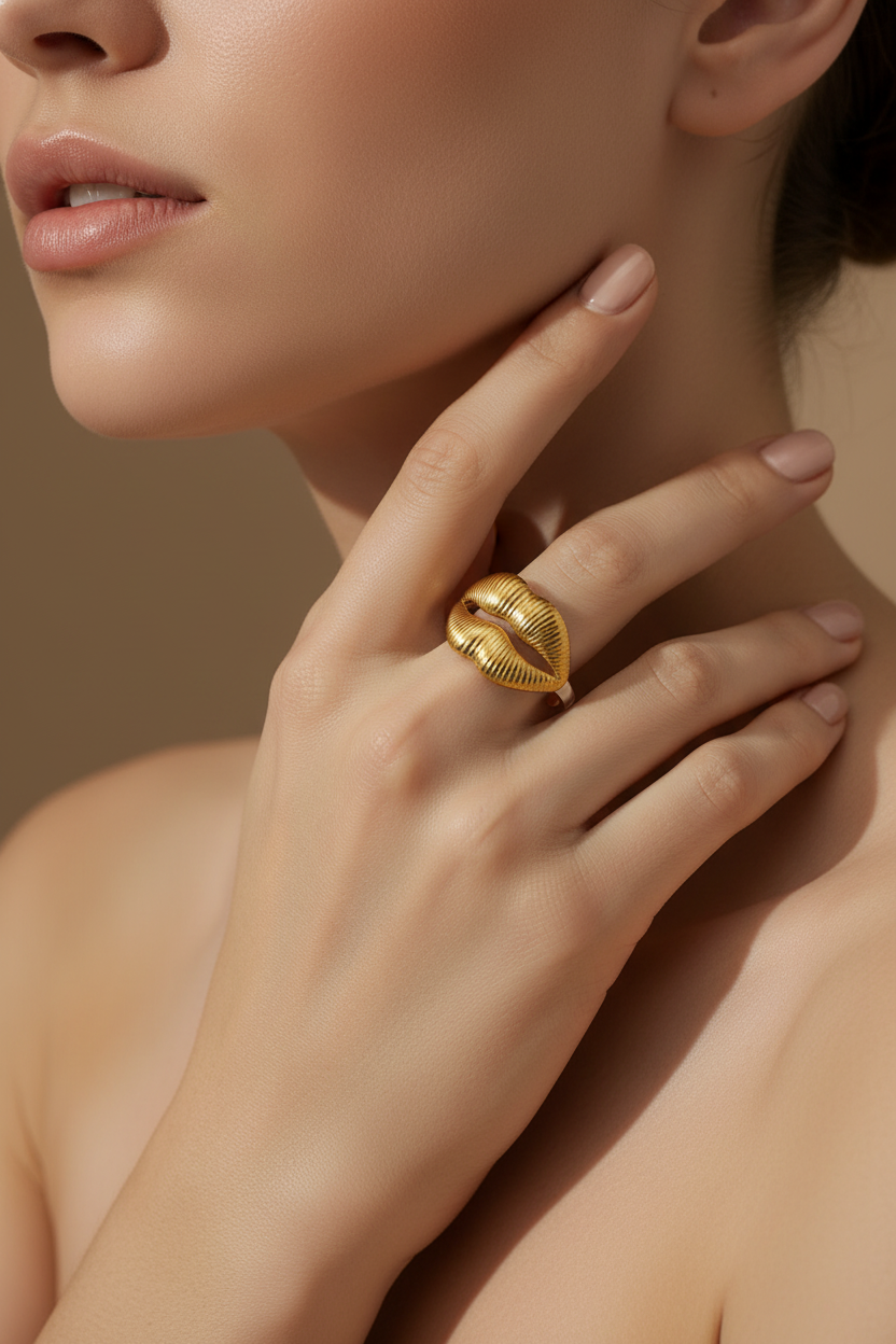 Lips ring