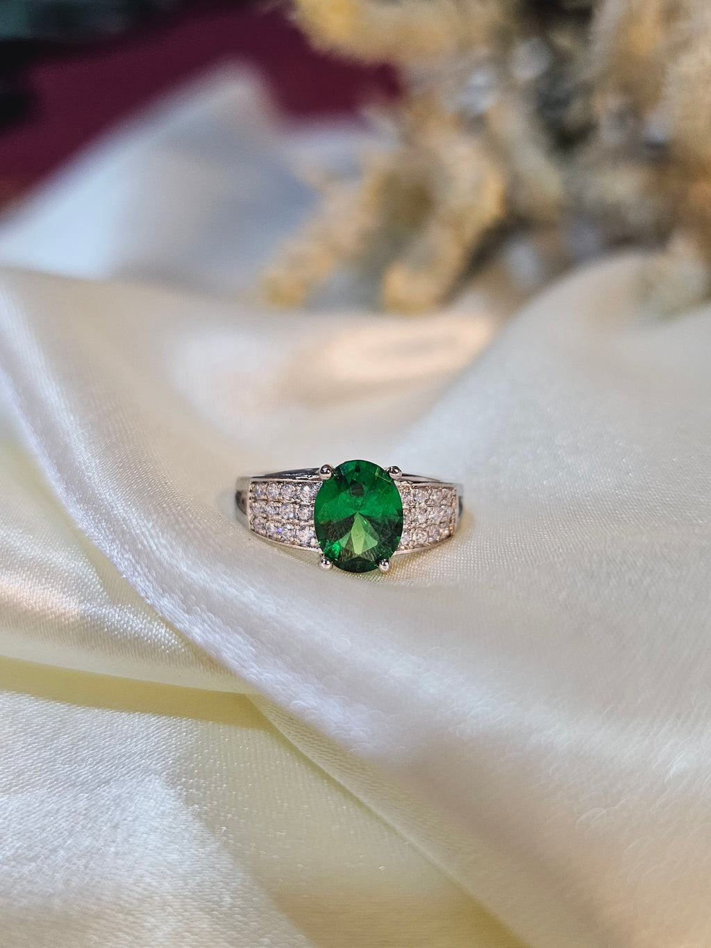 Timeless Emerald Ring