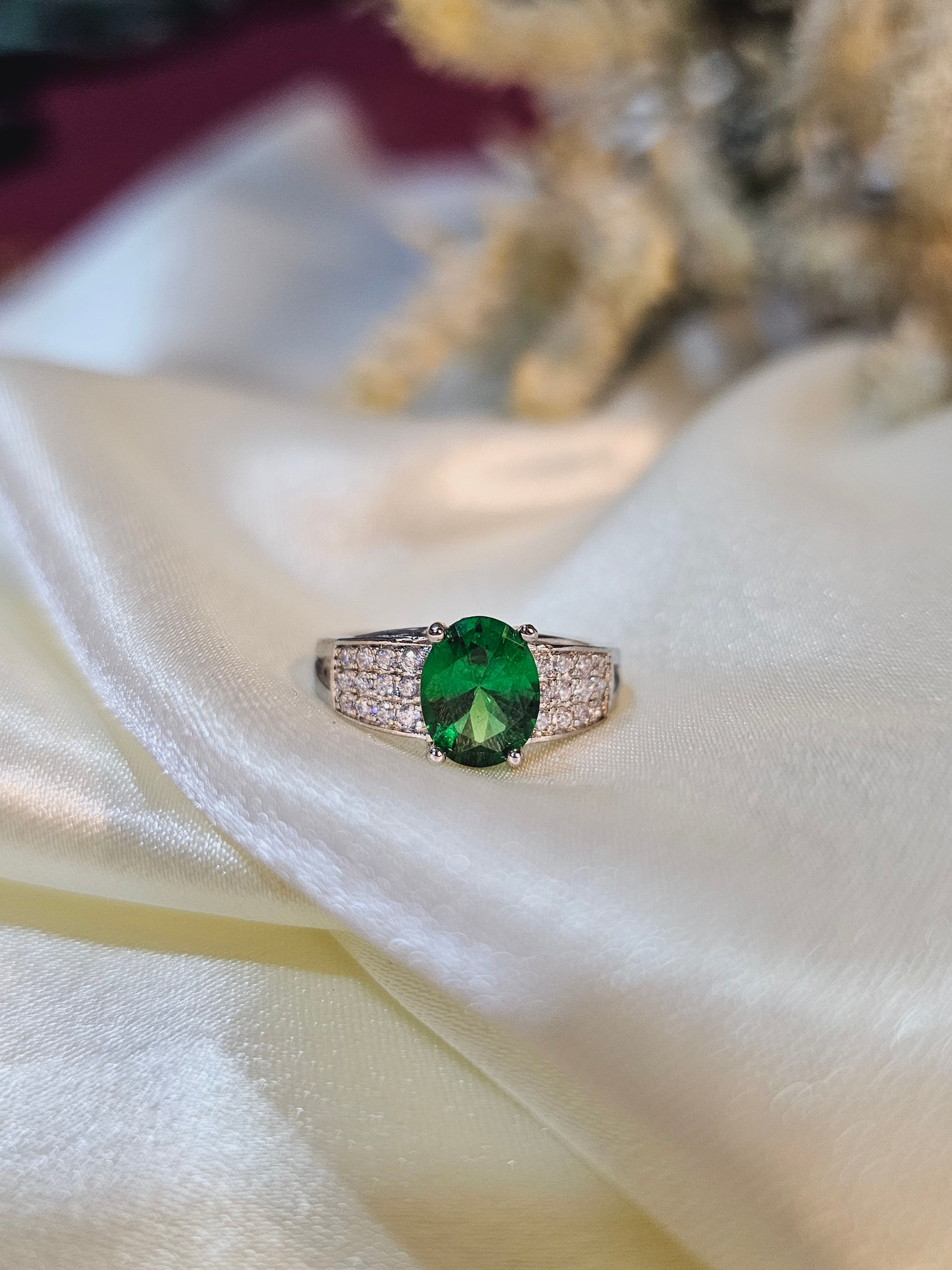 Timeless Emerald Ring