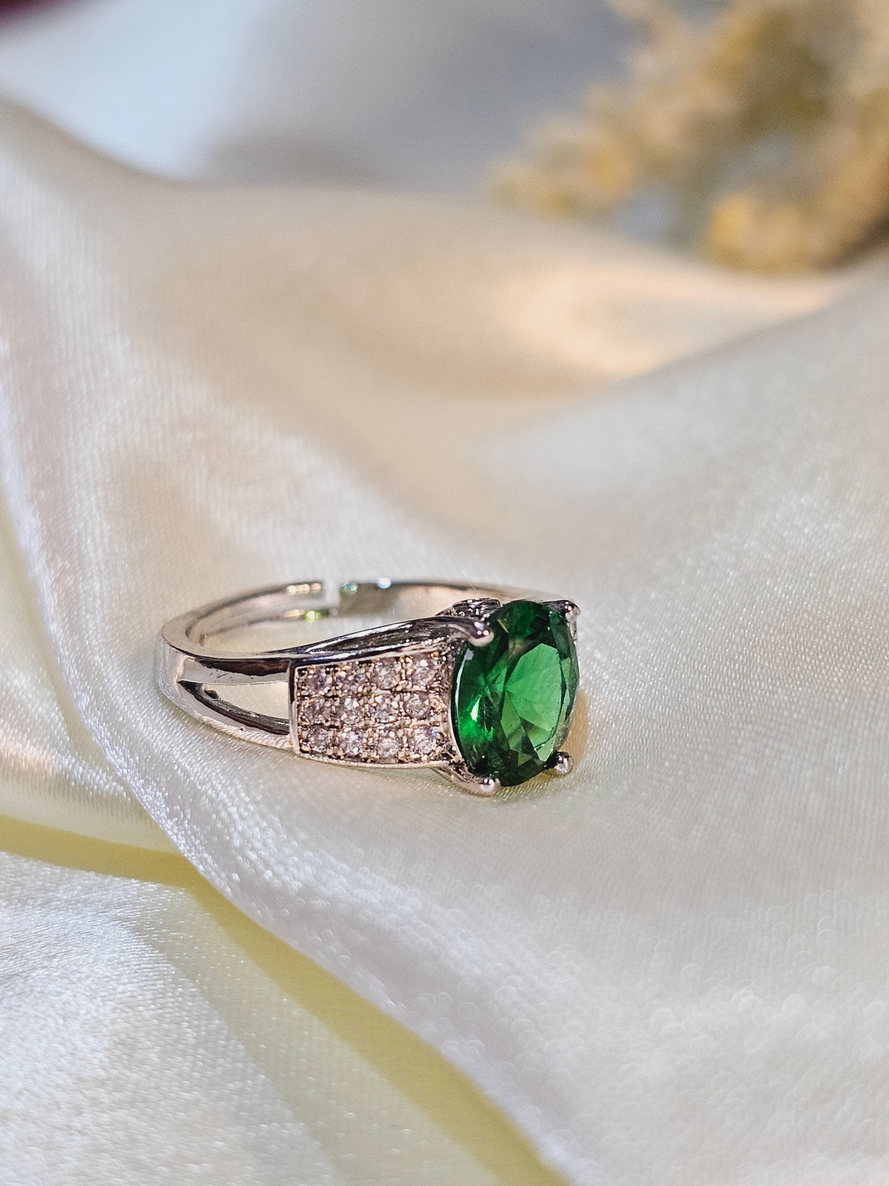 Timeless Emerald Ring